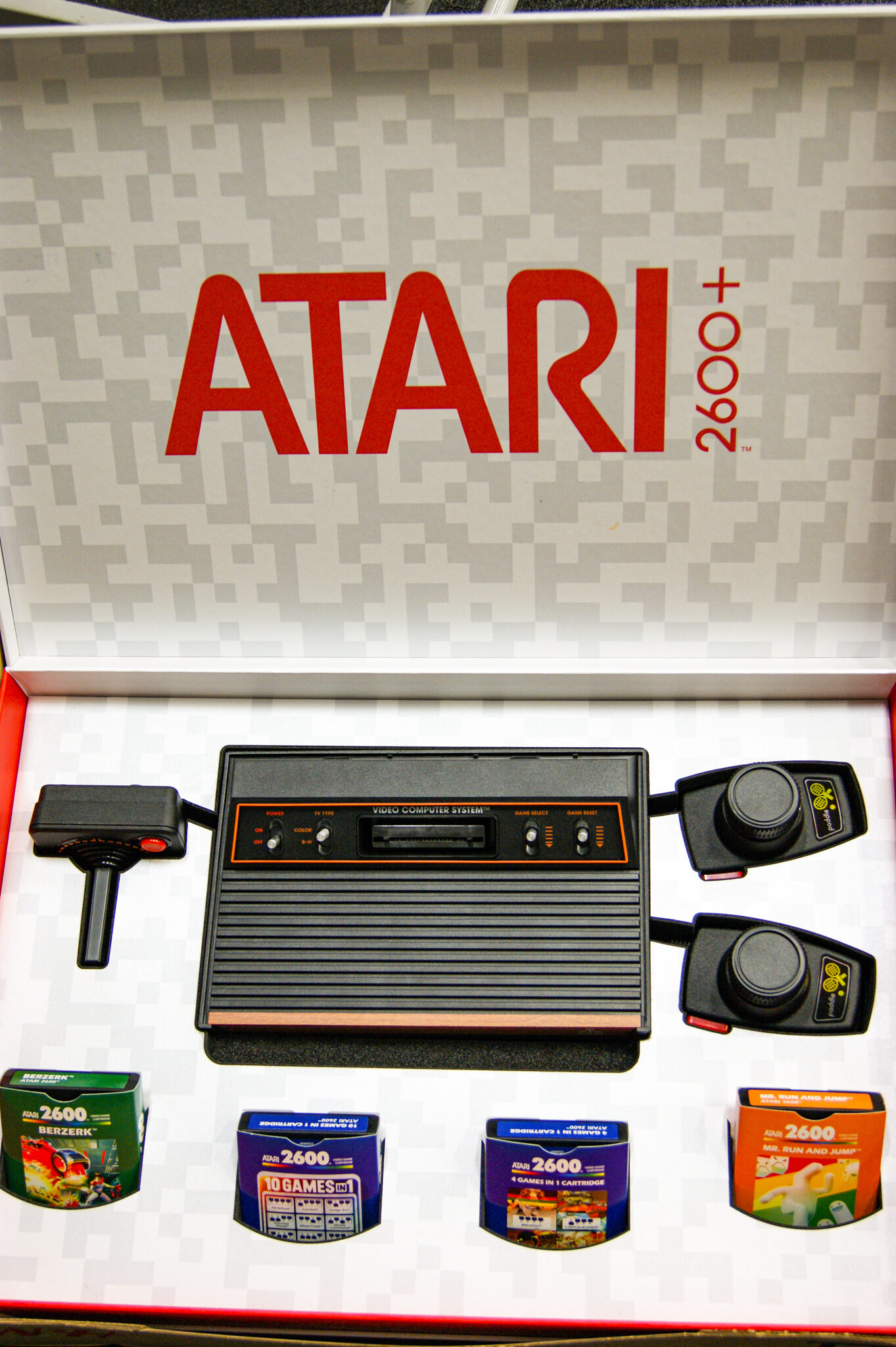 AN ICON RETURNS: The Atari 2600+ 